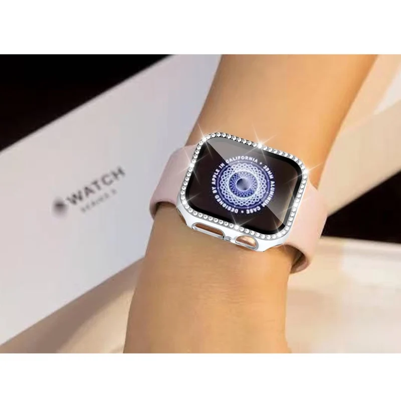 Absolut Gut Apple Watch 44mm Hülle mit Displayschutz in Plastik, Strass und Gehärtetes Glas