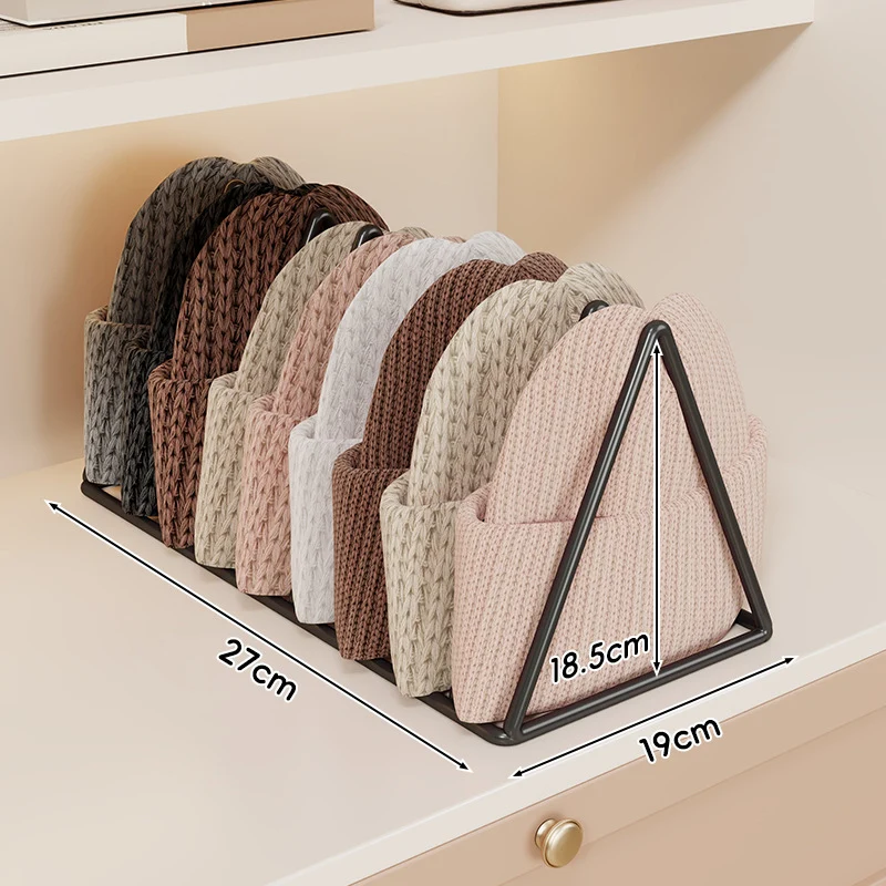 Dreieckiger Gold Metall Multi-Slot Mütze und Strickmützen Organizer Regal
