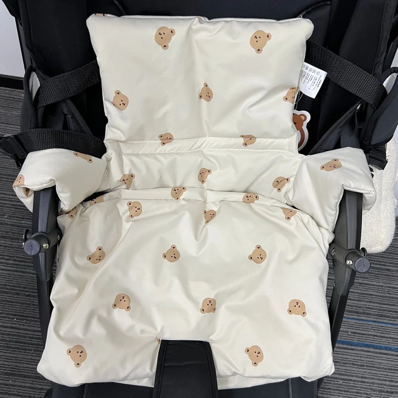Polster-Set für Hochstuhl für Babys mit abnehmbarem Teddy-Applikation