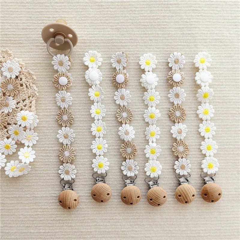 Florale Häkel-Schnullerhalter mit Holz-Sicherheitsclip