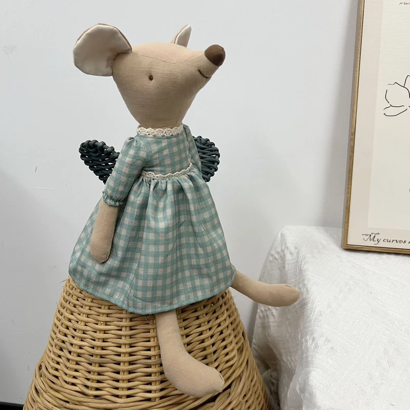 Handgemachte Bio-Baumwolle Hasen Plüschpuppen mit abnehmbaren Outfits