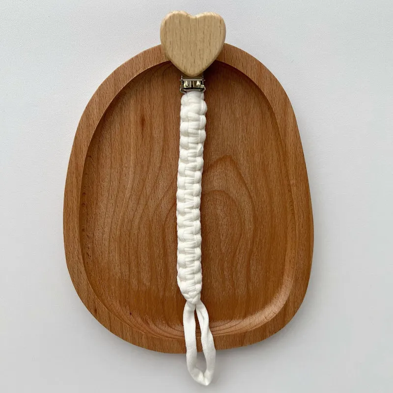 Geflochtener Stoff Schnullerclip mit Holzherz Sicherheitsklammer