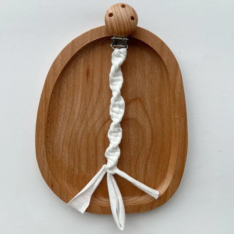 Geflochtene Baumwoll-Schnullerkette mit Holzsicherheitsklemme