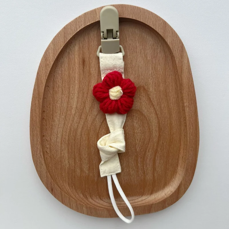 Bio-Baumwolle Schnuller-Leine mit Schnellverschluss-Clip und handgestrickter Blume