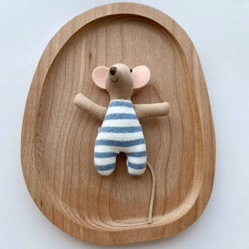 Miniatur Artisan Stoffmaus Puppe mit Flügelcape