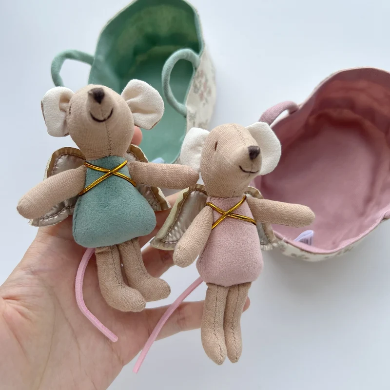 Mini-Stoffmaus-Puppe im tragbaren Leinen-Totenspielset