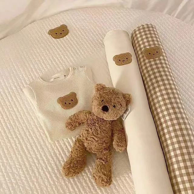 Langes Gingham Kinderzimmer Bolster-Kissen zur Unterstützung des Kinderbetts