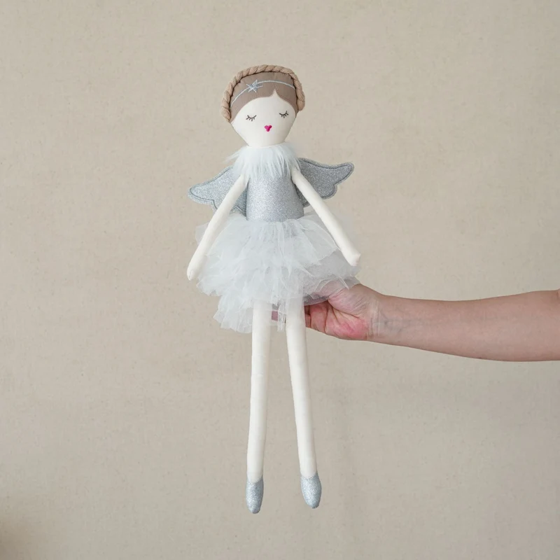 Handgemachte Plüsch Prinzessin Ballerina Puppe mit Tüllrock und gesticktem Gesicht