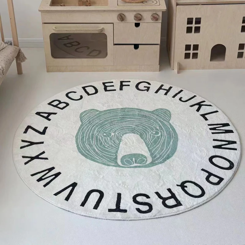 Runder Bildungsalphabet Spielteppich mit Schaf-Illustration