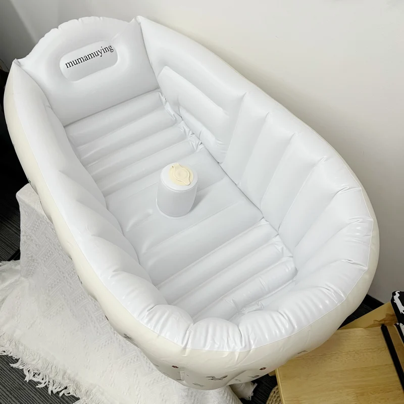Aufblasbare tragbare Babybadewanne mit Kopfstütze und integriertem Becherhalter