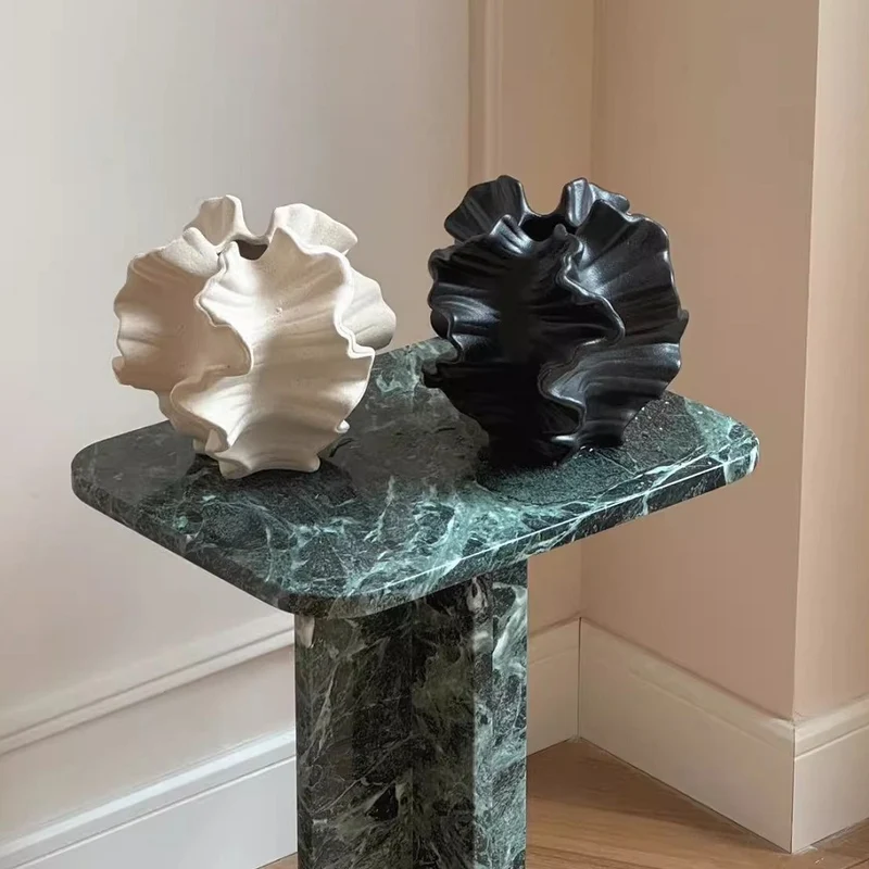 Muschelförmige dekorative Keramikvase