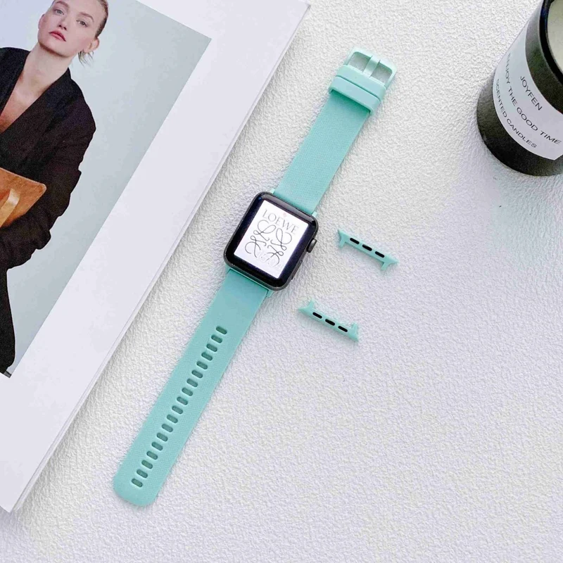 Sehr schön Apple Watch Series 7 45mm Silikon / TPU armband