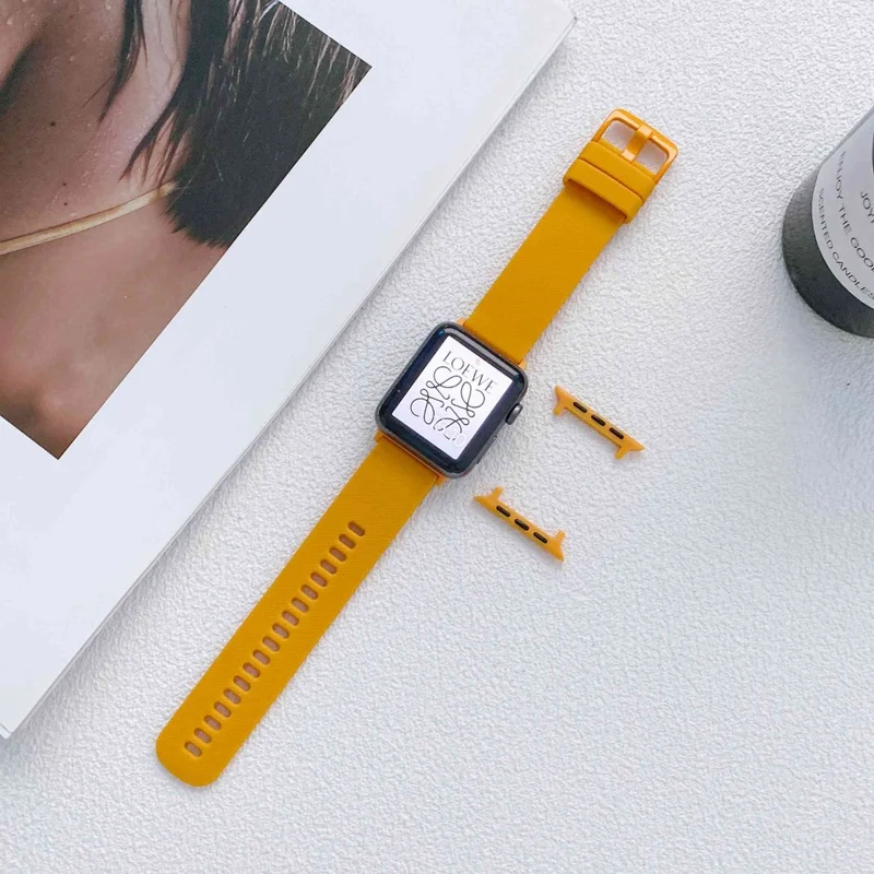 Sehr schön Apple Watch Series 7 45mm Silikon / TPU armband