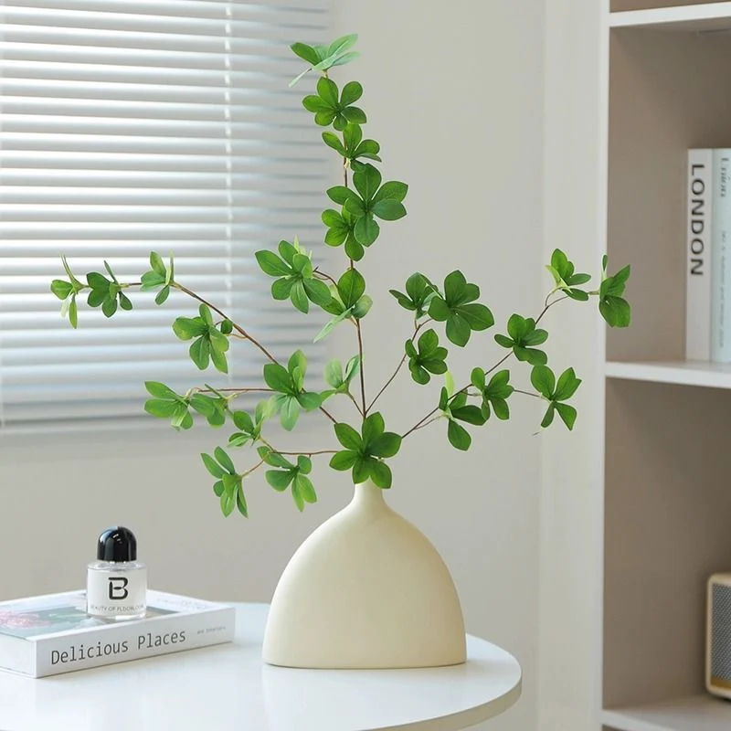 Elegante Minimalistische Keramikvase