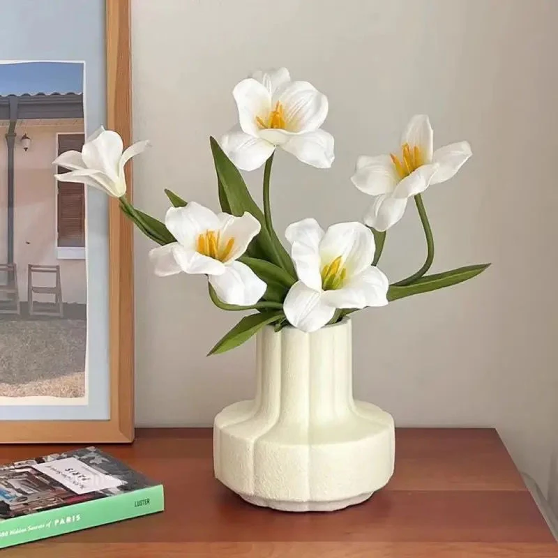Elegante Kunst Tulpen Blumenanordnung