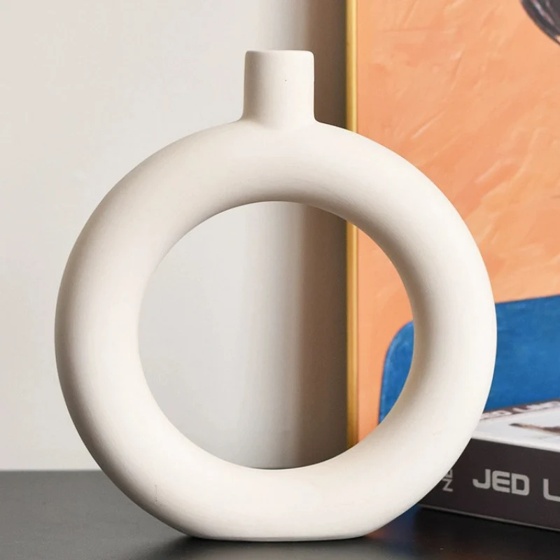 Dekorative Ringvase