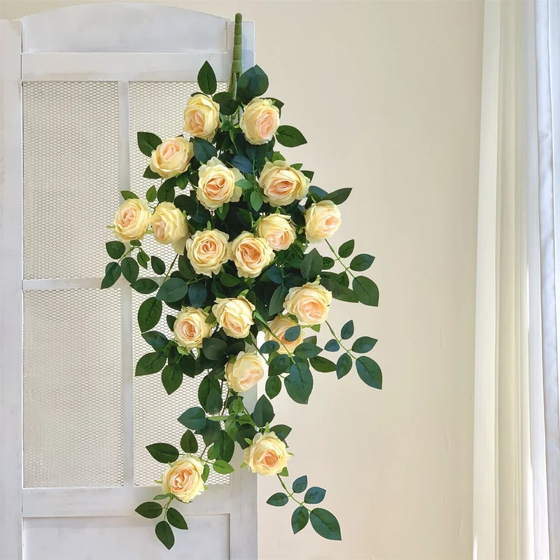 Elegante Blumen Wanddekoration