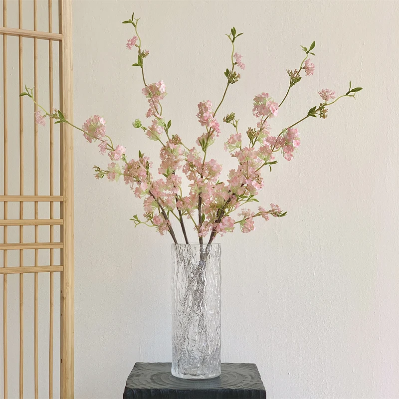 Dekorative Blumenarrangement