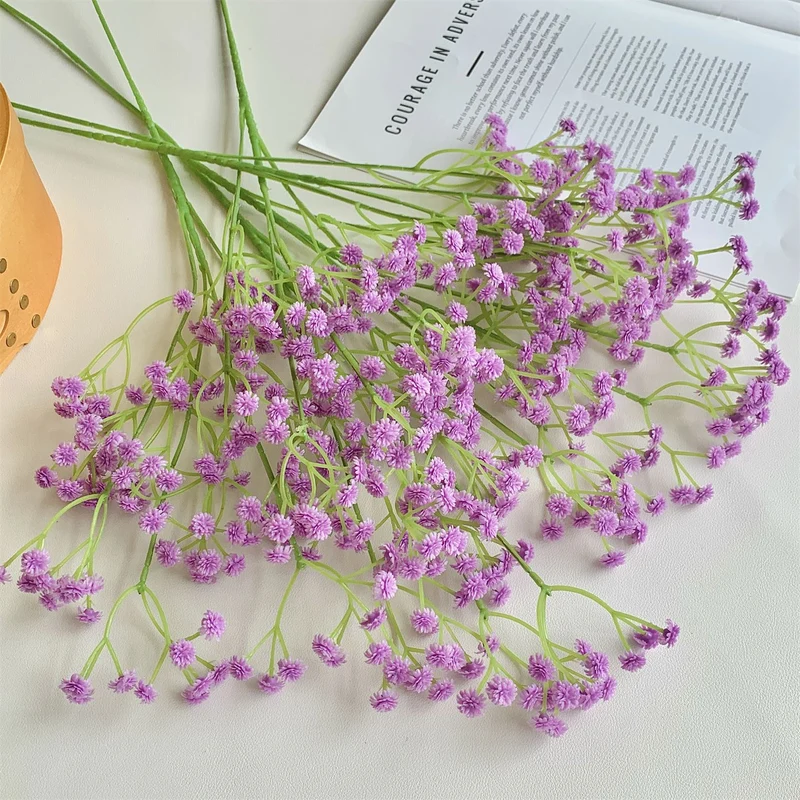 Dekorativer Floralstielstrauß für die Heimdekoration