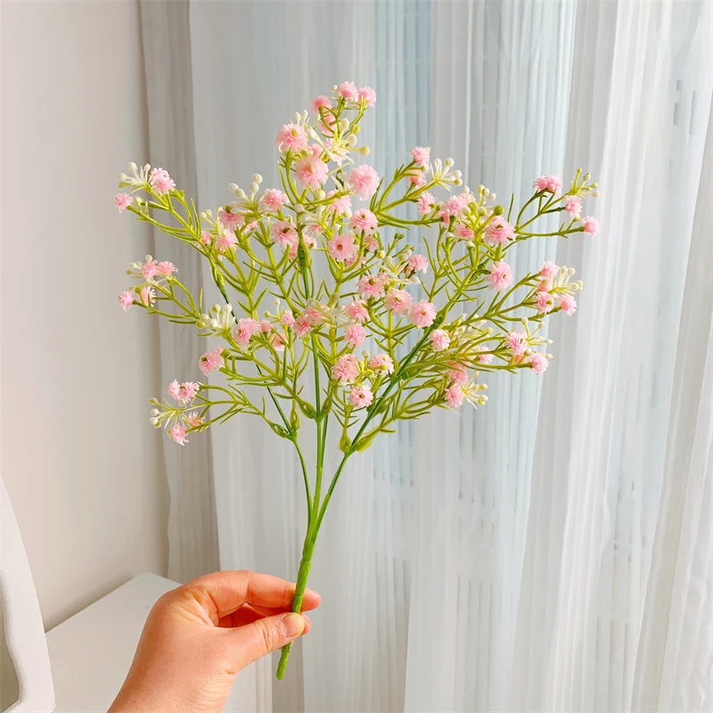 Dekoratives Blumenstrauß für die Wohnkultur Anzeige