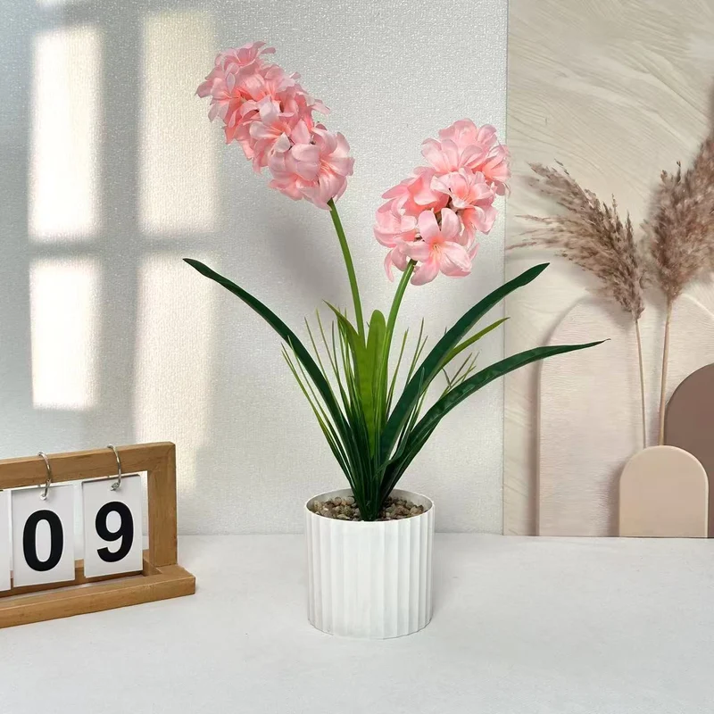 Lebensechte florale dekorative Mitte für die Heimpräsentation