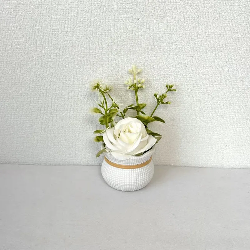 Faux Floral Tischmittelstück