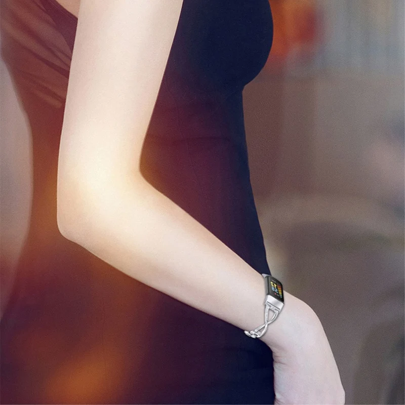 Mega elegant Fitbit Charge 5 Metall und Strass armband