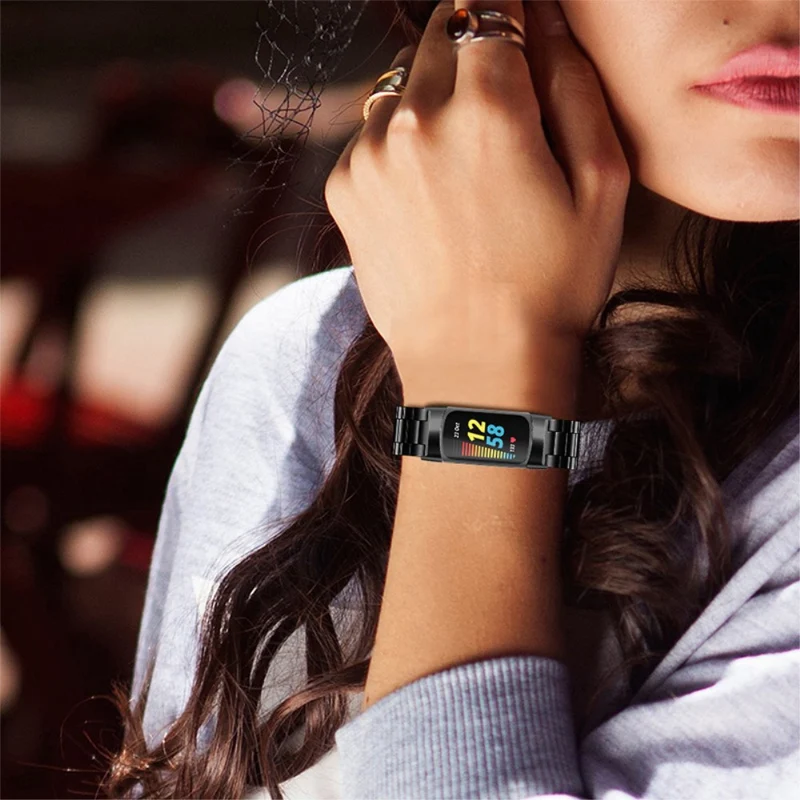 Bemerkenswert prächtig Fitbit Charge 5 Metall armband