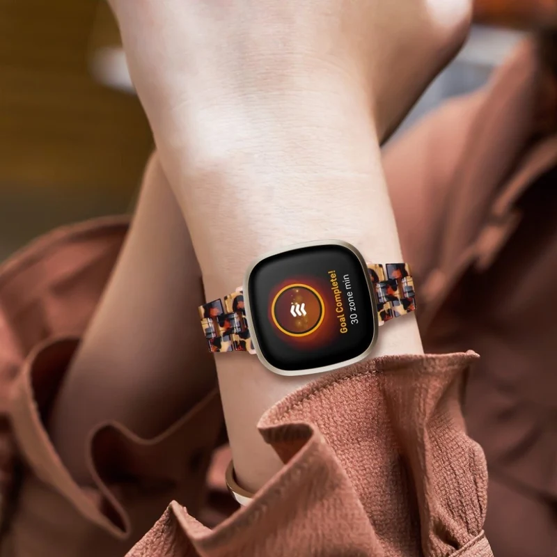 Super cool Fitbit Versa 3 / Fitbit Sense armband