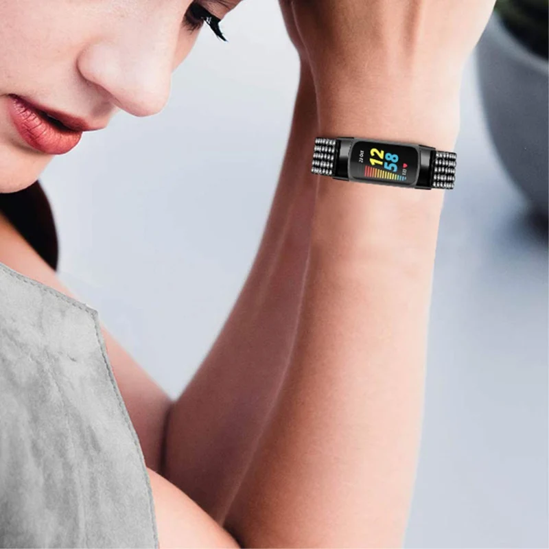 Auffallend gut Fitbit Charge 5 Metall und Strass armband