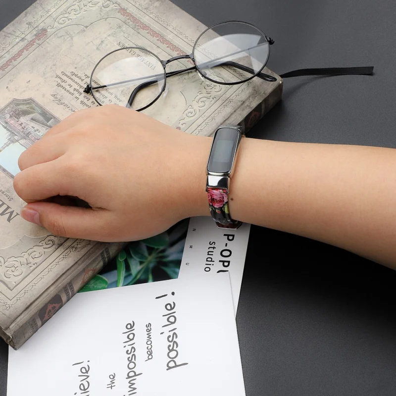 Reizend Fitbit Luxe Echtes Leder armband - Größe: L