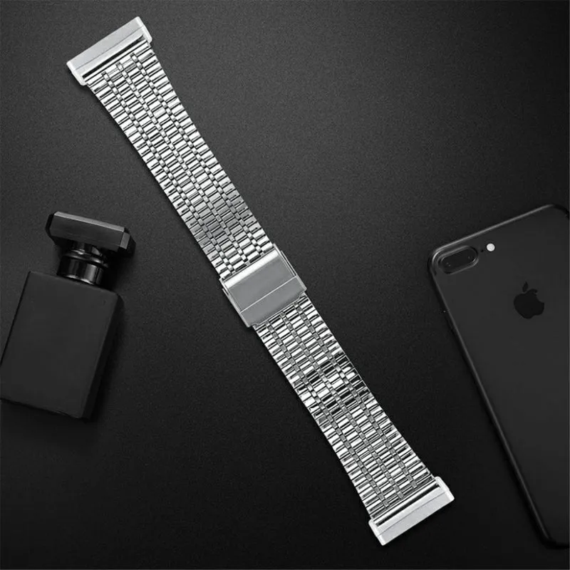 Super cool Fitbit Versa 3 Metall armband