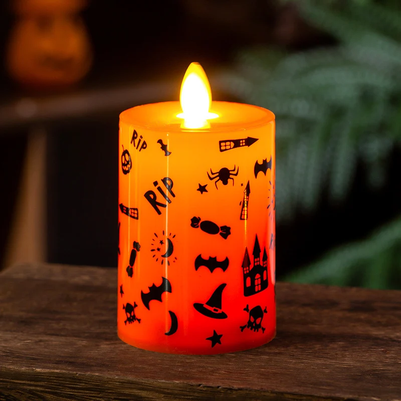 LED Dekorationskerze mit Halloween-Motiv