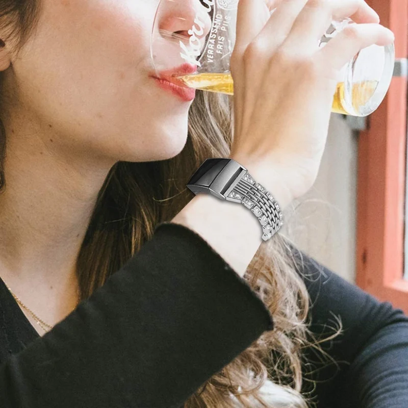Fitbit Charge 4 / Fitbit Charge 3 Metall und Strass armband