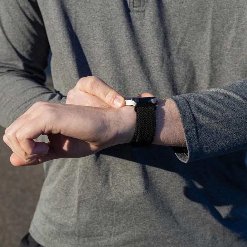 ICE Fit 1.78 Geflochtenes Armband mit P-Schnalle (Schwarz)