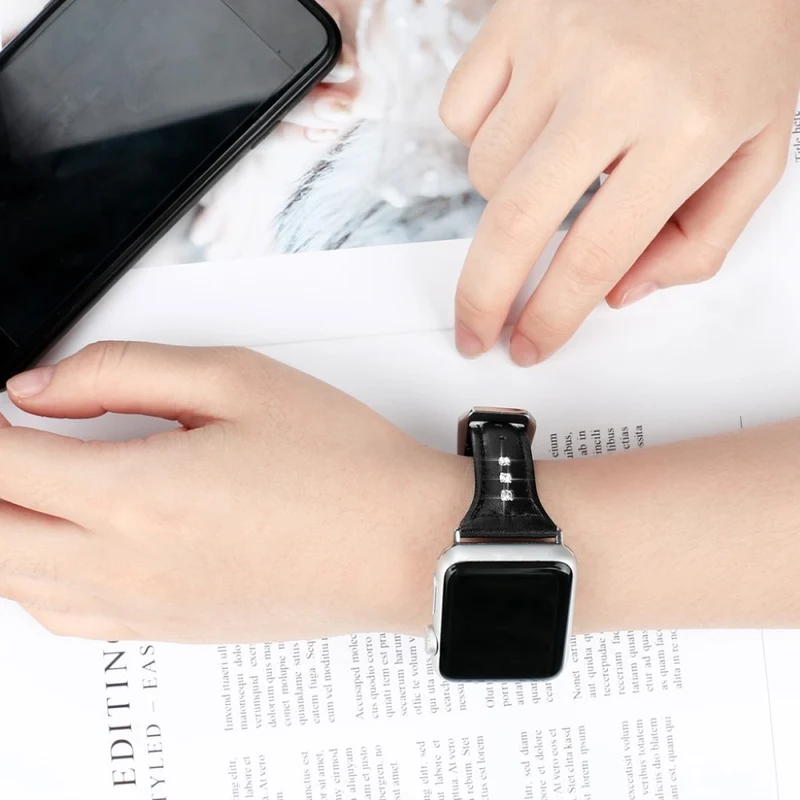 Apple Watch Series 5 44mm Echtes Leder und Silikon / TPU armband