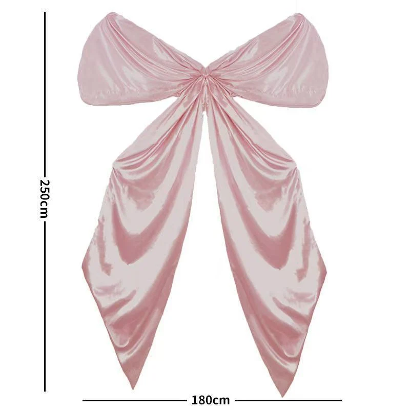 Luxuriöse Satin-Dekoration