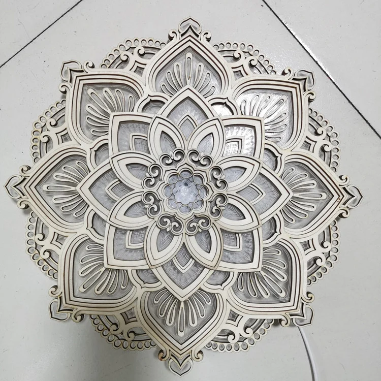 Aufwändig handgefertigtes dekoratives Mandala