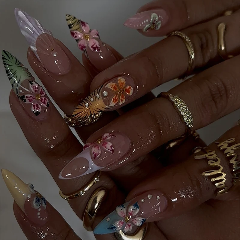 Tropisch inspiriertes dekoratives Press-On-Nagelkunst-Set