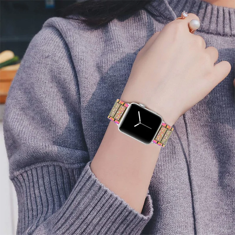 Reizend Apple Watch Series 7 45mm Metall und Strass armband