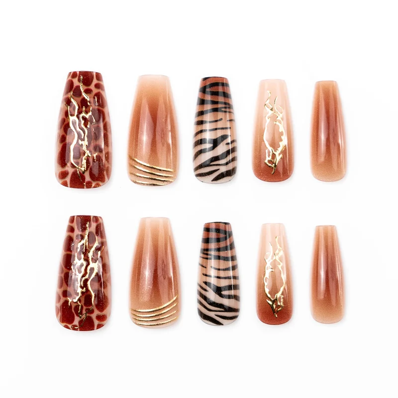 Luxuriöse abstrakte Press-On Nagelkunst