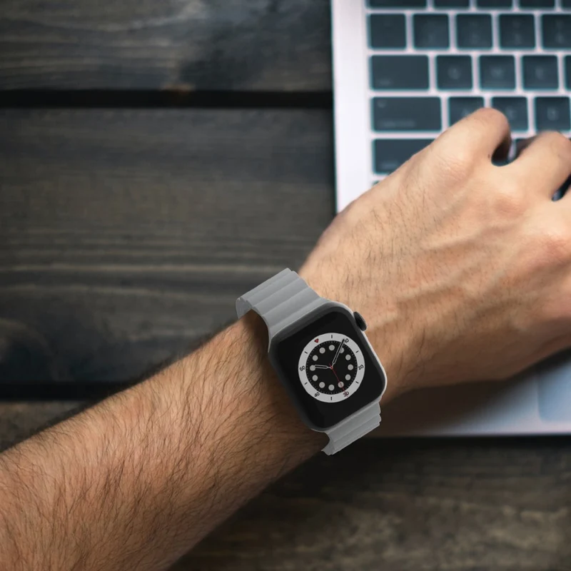 Sehr cool Apple Watch Series 7 41mm Silikon / TPU armband