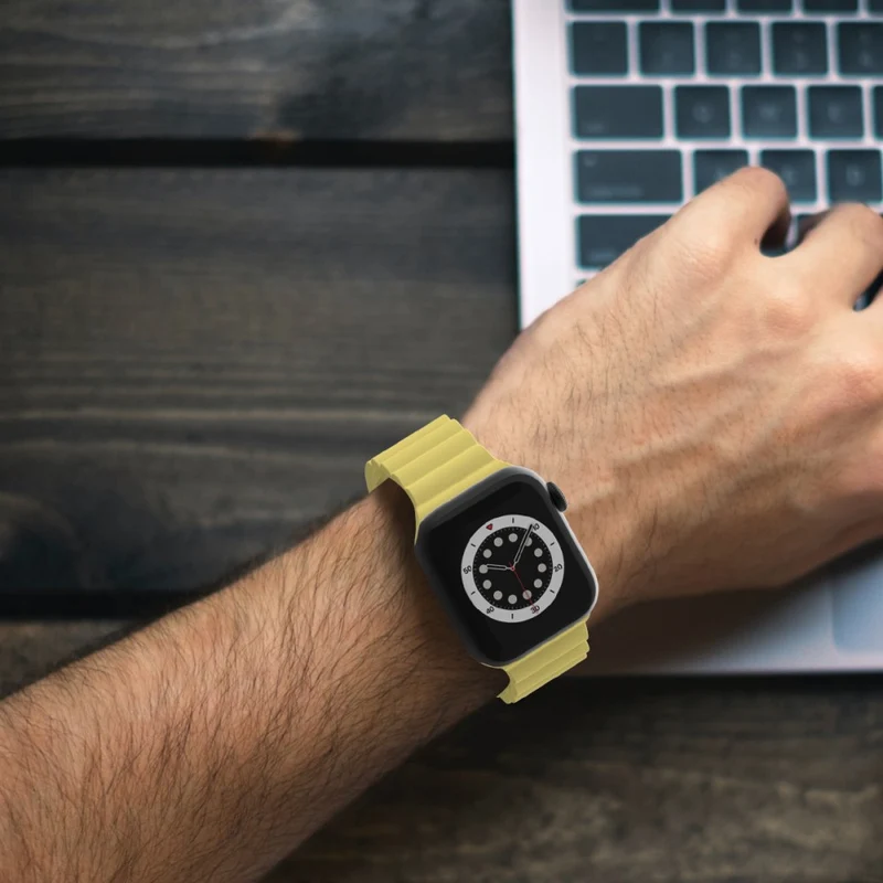 Sehr cool Apple Watch Series 7 41mm Silikon / TPU armband