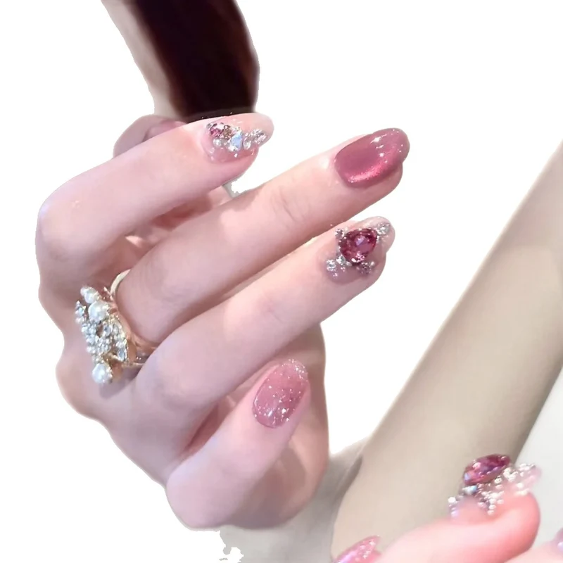 Dekorative Glam Nagelkunst Extensions