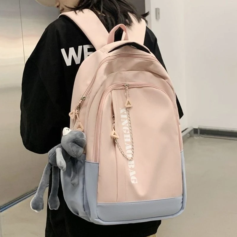 Stylischer Multi-Function Rucksack für Frauen Karnz
