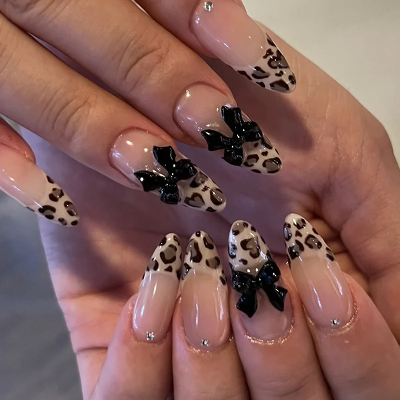 Floral Design Stiletto Press-On Nägel