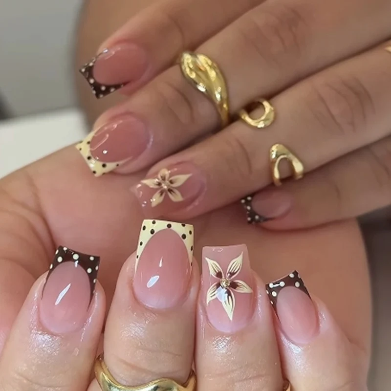 Floral Design Stiletto Press-On Nägel