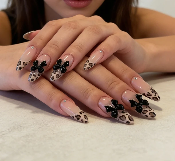 Stylische dekorative Nagelkunst