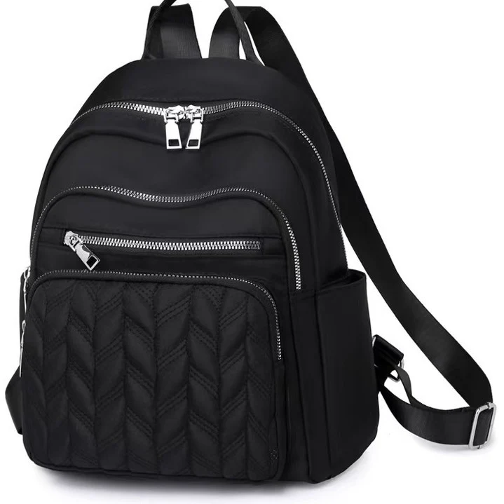Stylische gesteppte Rucksack Karnz