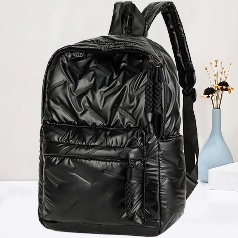 Stilvolle gepolsterte Rucksack Karnz